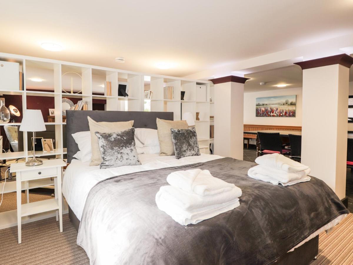 Mary Ann Apartment Инвернесс Экстерьер фото